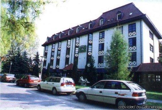 Park Hotel Gyula Extérieur photo